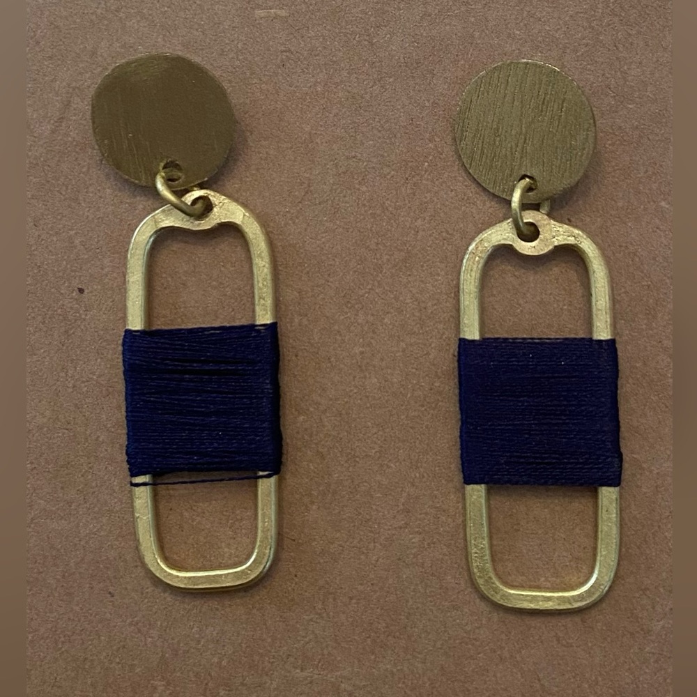INDIA BRASS LOOP EARRINGS - Picture 1 of 5